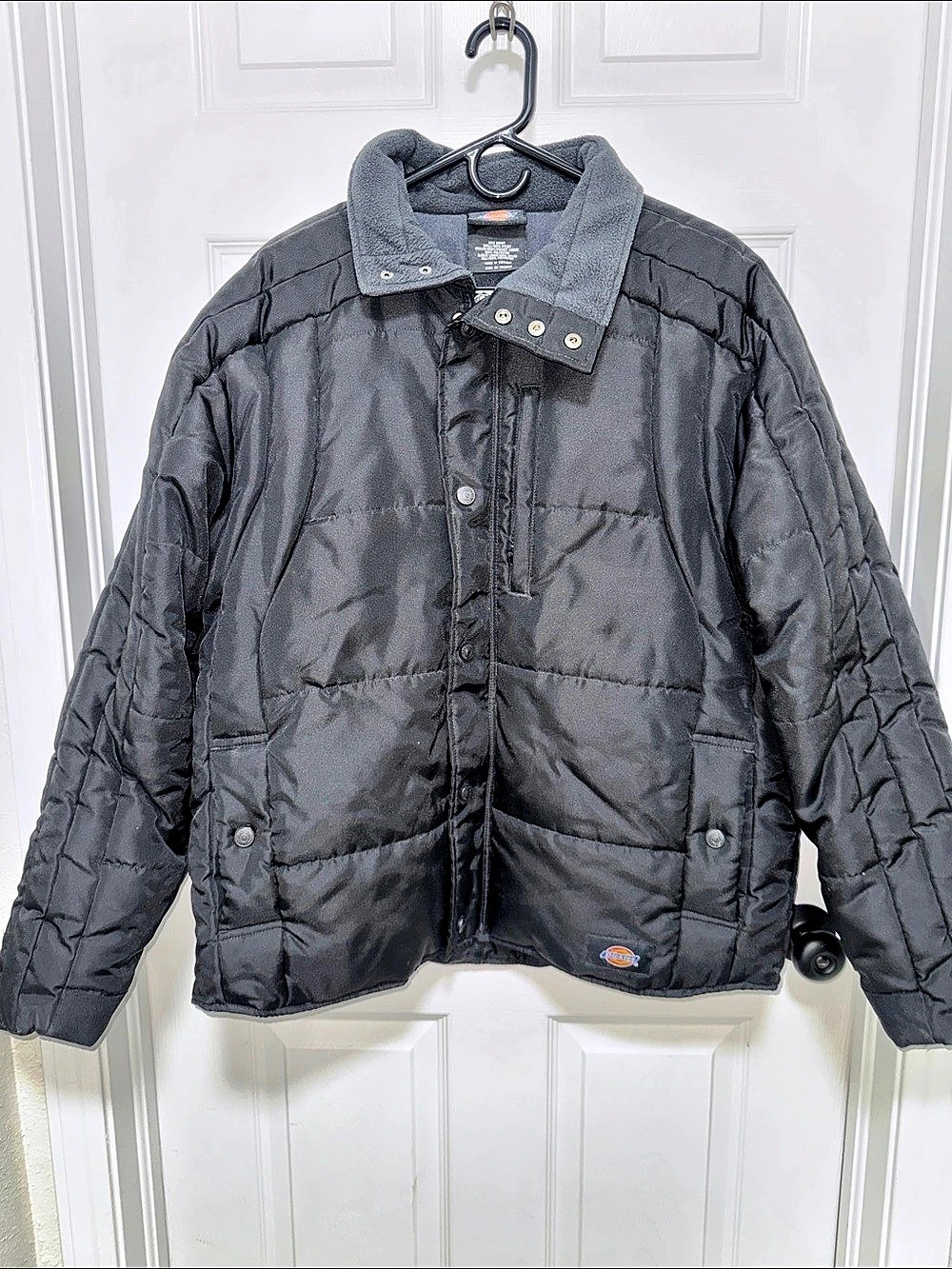 Dickies Men's Diamond Quilted Nylon Jacket Black Large